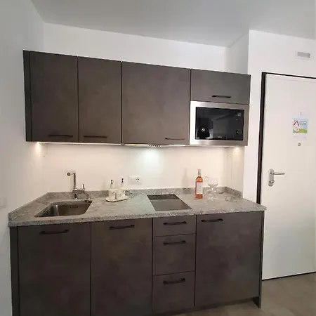 Baur - Regarda Travel