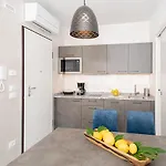 Baur - Regarda Travel דירה *