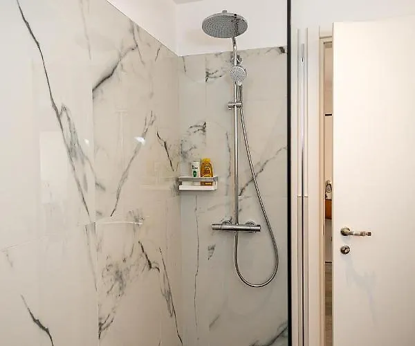 Baur - Regarda Travel 아파트 *